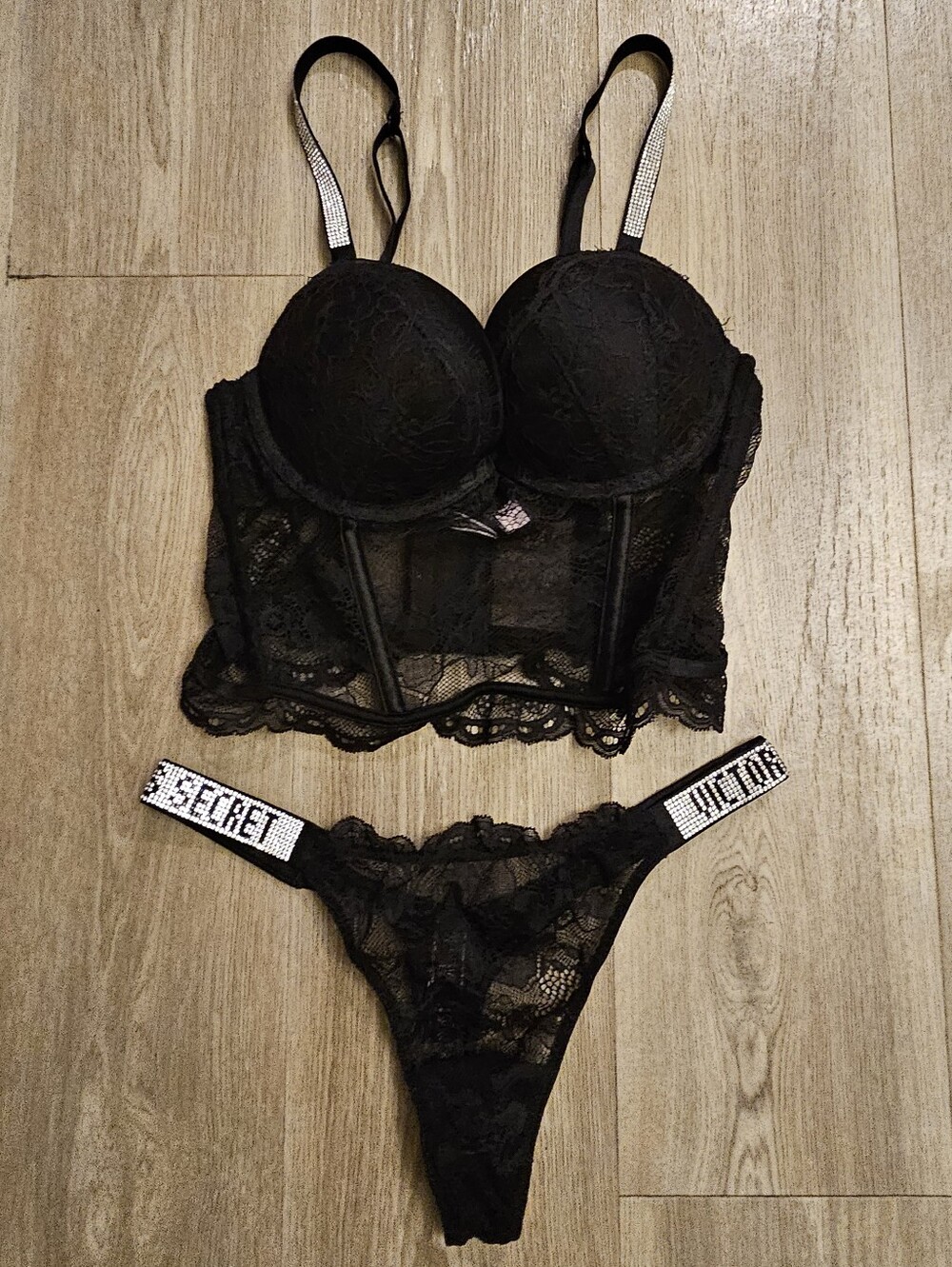 Victoria's Secret Black Lace Bustier Bra & Thong Set -  'Very Sexy' 32A Small